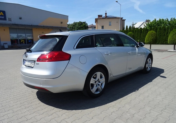 Opel Insignia cena 19900 przebieg: 249000, rok produkcji 2009 z Wolsztyn małe 121